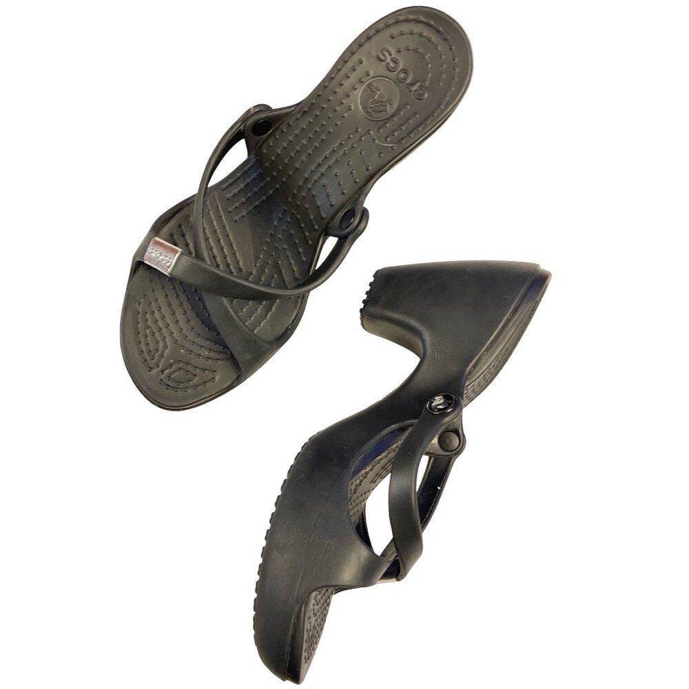 CROCS Cyprus Slides Womens Size 9 Black Heeled Slip On Criss Cross Strap Open To